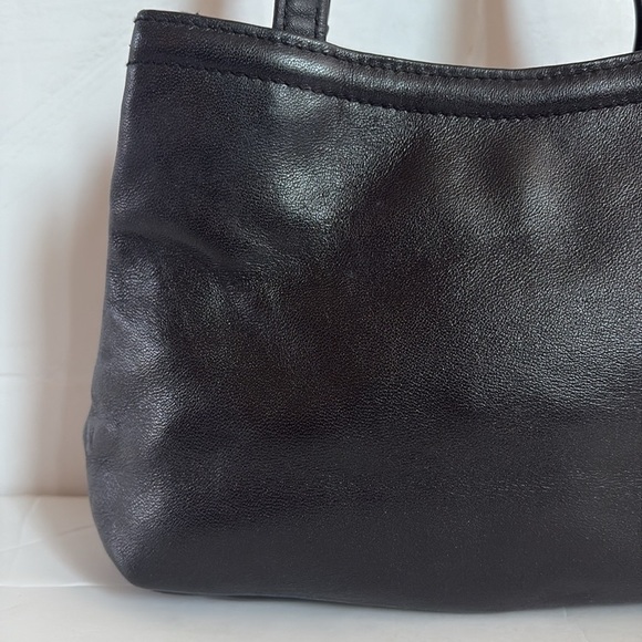 Vintage Liz Claiborne Leather Co. black genuine leather mini purse “After Hours” - Picture 2 of 16